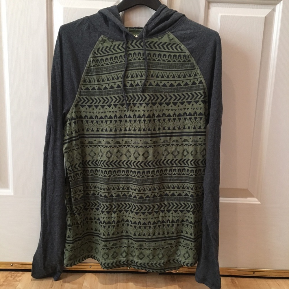 Green Gray Patterned Aeropostale Hoodie Shirt